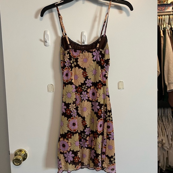 Princess Polly Floral Mini Dress - Picture 2 of 2